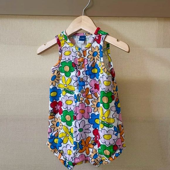 Old Navy Colorful Flower Henley Romper - Picture 2 of 3